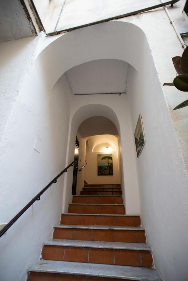 Apartment Canelli House Соренто Екстериор снимка